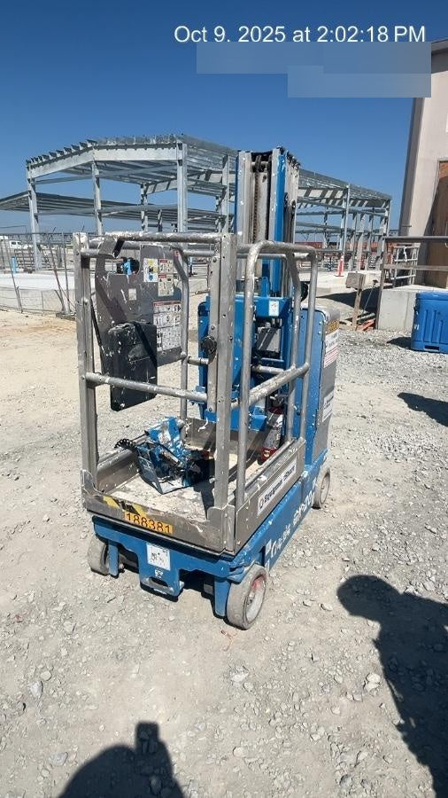 2021 GENIE GR-20