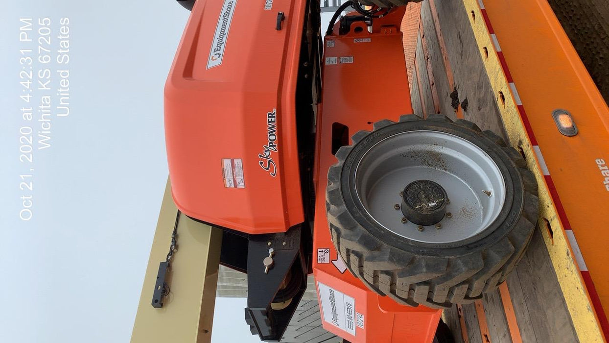 2020 JLG 660SJ