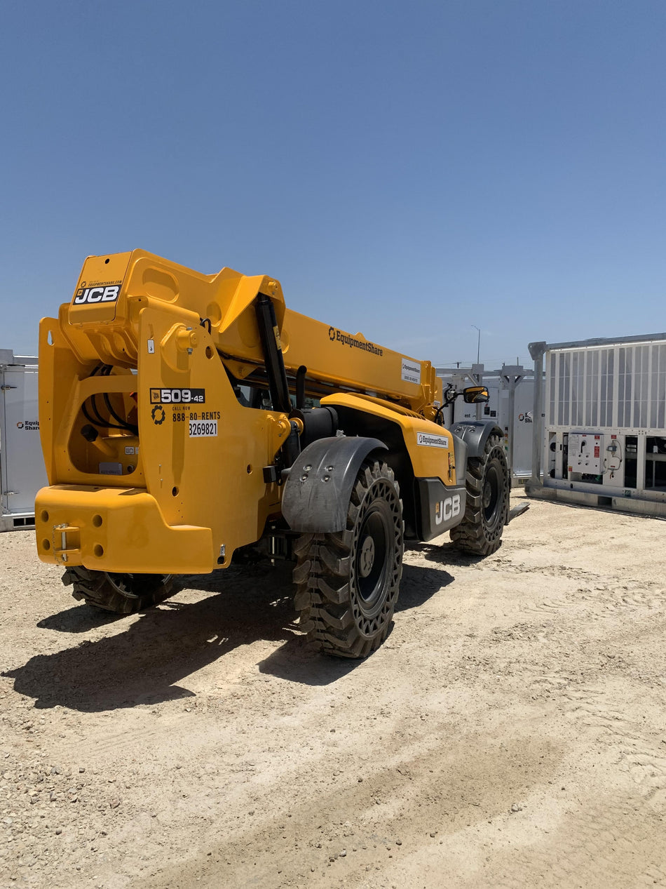 2023 JCB 509-42