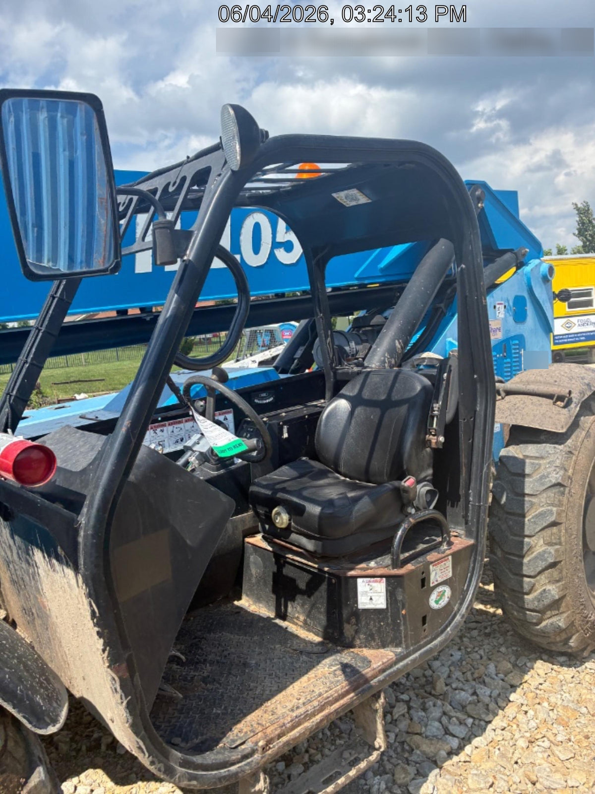 2016 GENIE GTH-1056