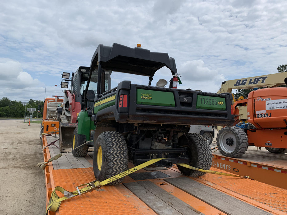 2020 John Deere 815E 2S 2 - 3 Seat UTV, DSL, 4WD, Canopy, Standard Rental Spec