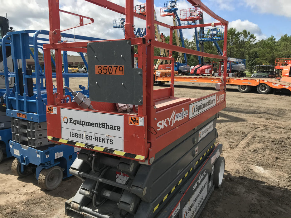 2019 Skyjack SJIII-3226 Standard Options, Trojan Batteries