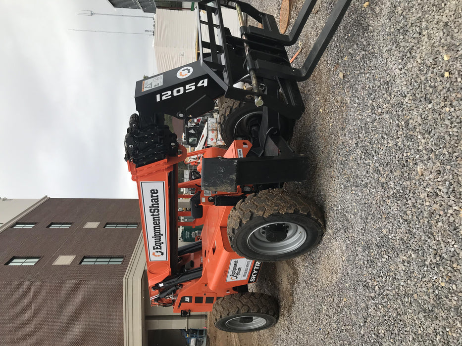 2020 Skytrak 12054 74Hp, Canopy, FF Tires, Work Lights, Beacon, Aux Hydraulics, Back up Alarm, Lifting Eye, ES Decals