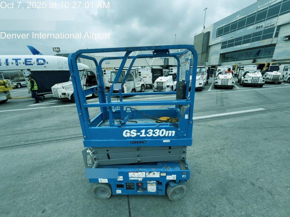 2021 GENIE GS-1330m