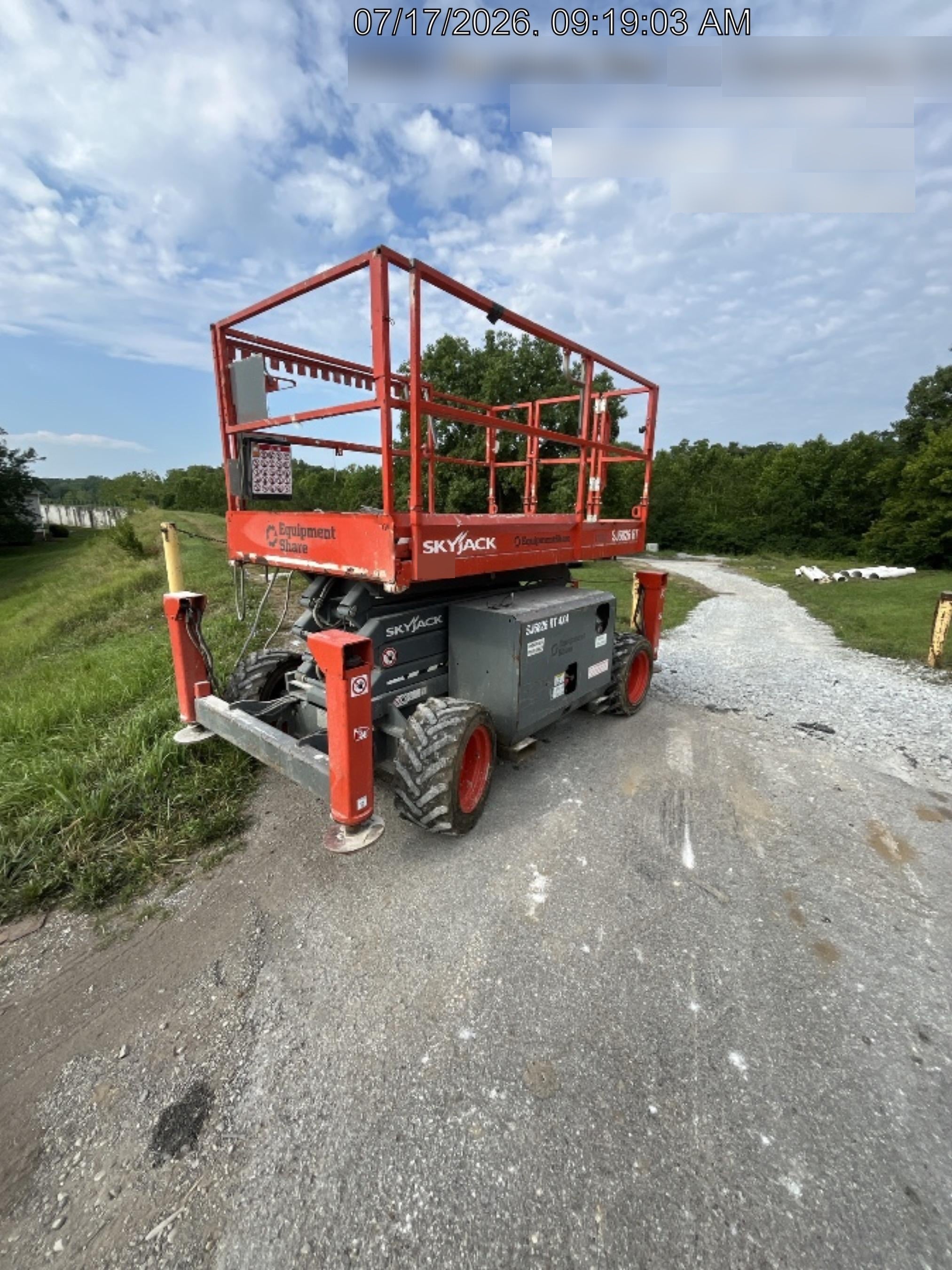 2018 SKYJACK SJ6826 RT