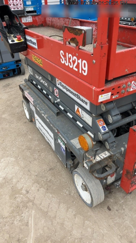 2021 SKYJACK SJ3219