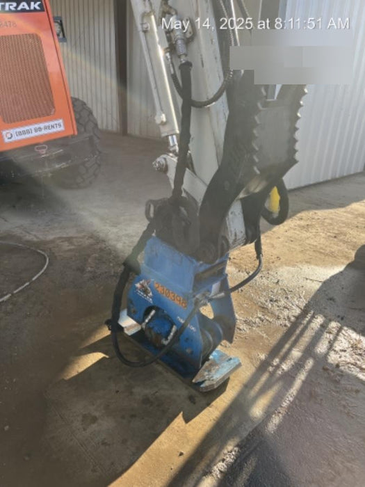 2022 OKADA 12" Plate Compactor - Mini Excavator