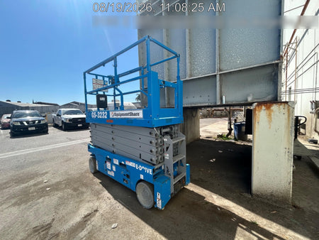 2022 GENIE GS-3232