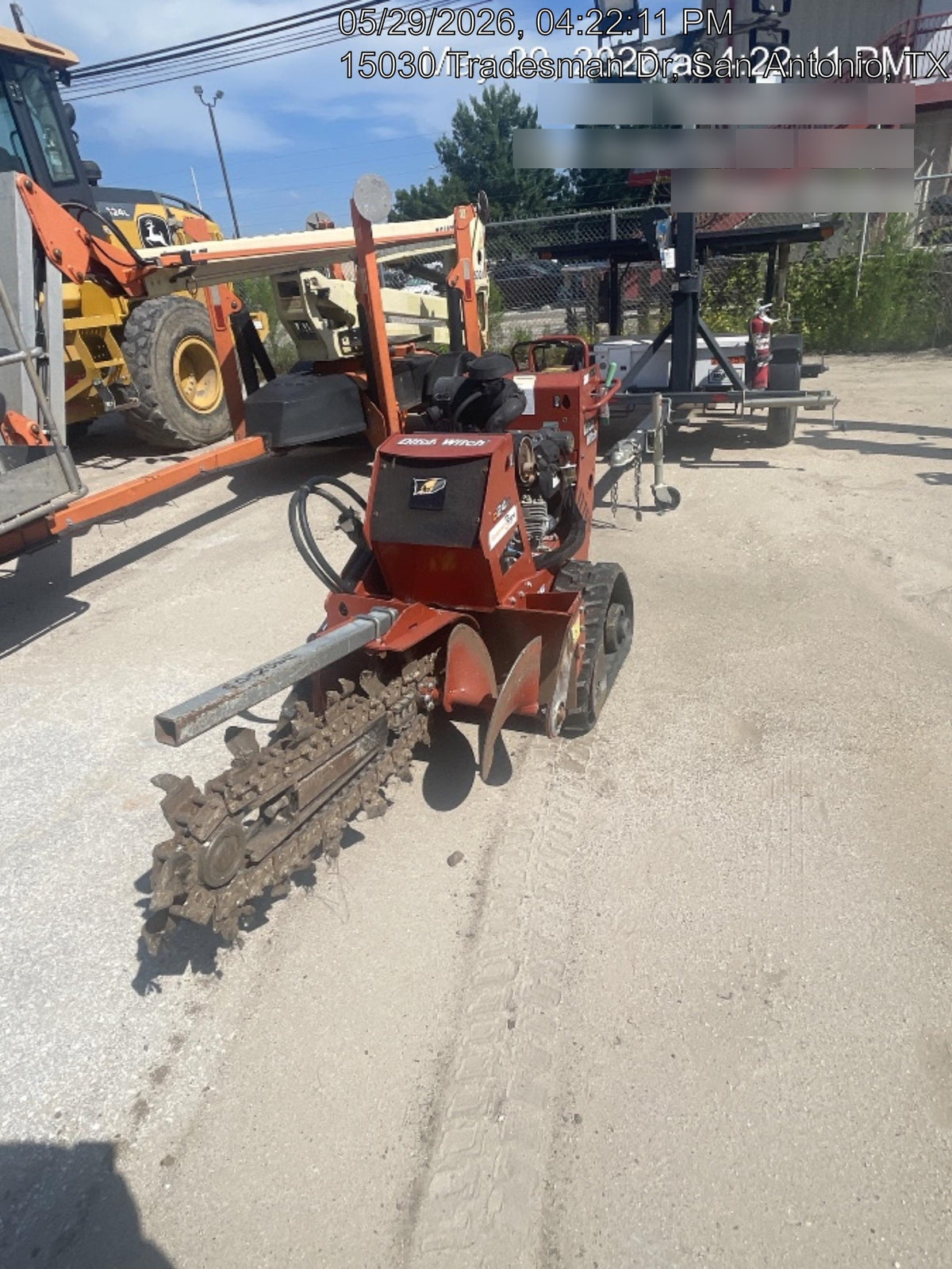 2018 DITCH WITCH C24XA