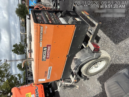 2021 Lincoln Electric Vantage 322 Vantage 322 Ready Pak 3 w/ Telematics & Decals, ORANGE (includes trailer, cable rack, fender light kit)