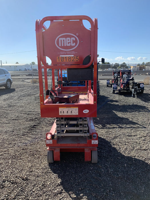 2020 MEC 1330SE Solid NM Tires, Steel Swing out Doors, LCS, Beacon, 900W Invertor