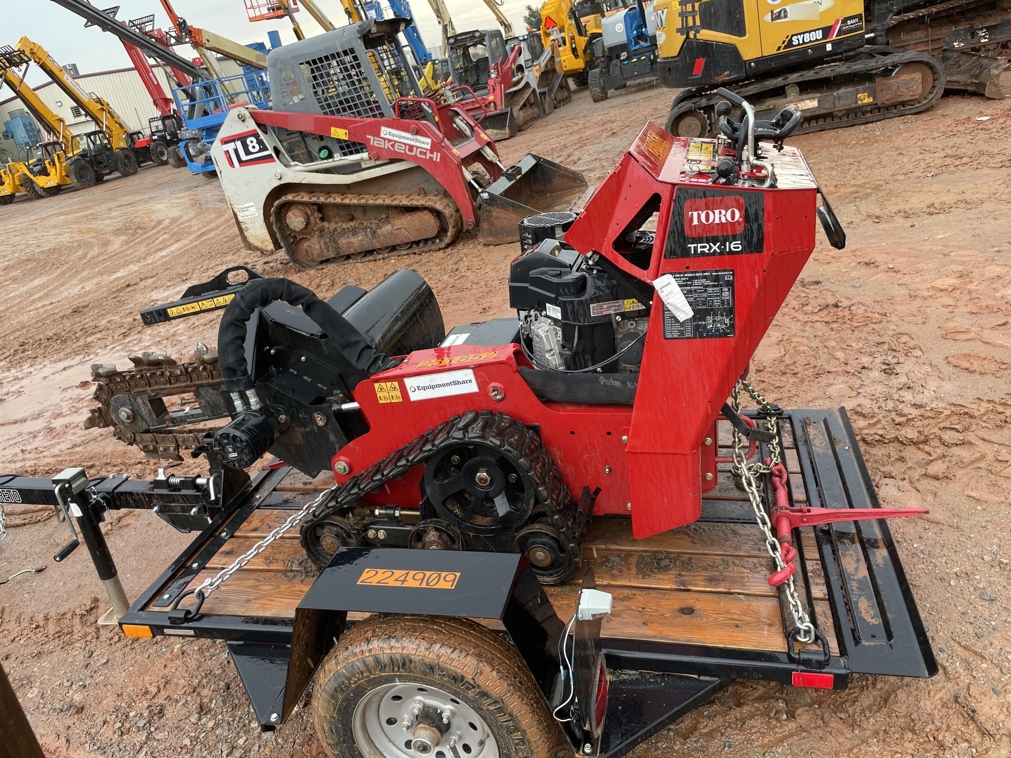 2022 TORO TRX-16