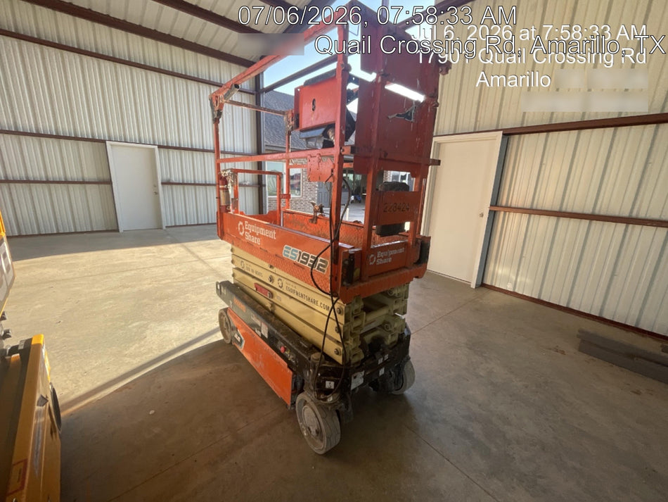 2022 JLG ES1932