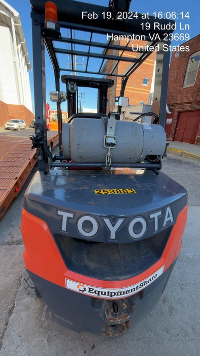 2022 TOYOTA 50-8FGU25