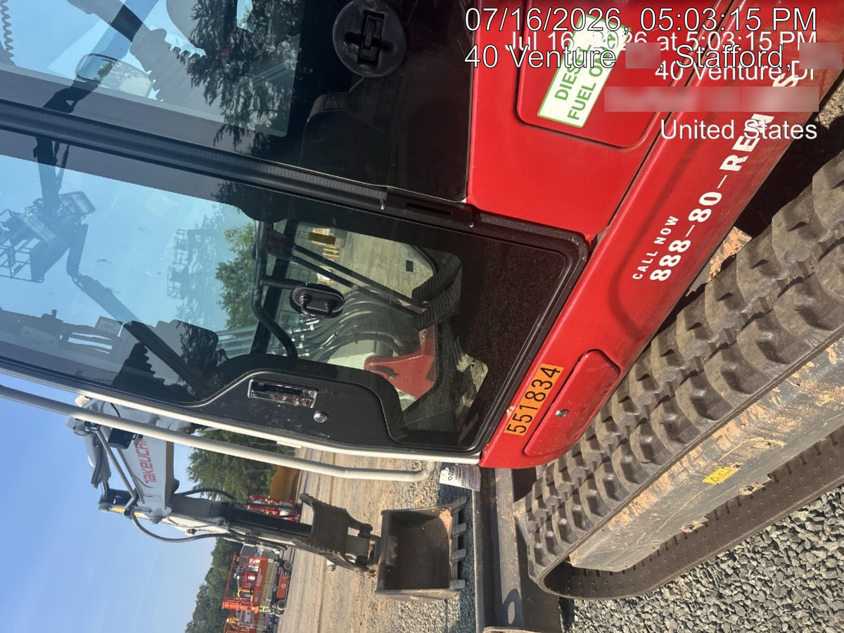 2025 TAKEUCHI TB235-2CR