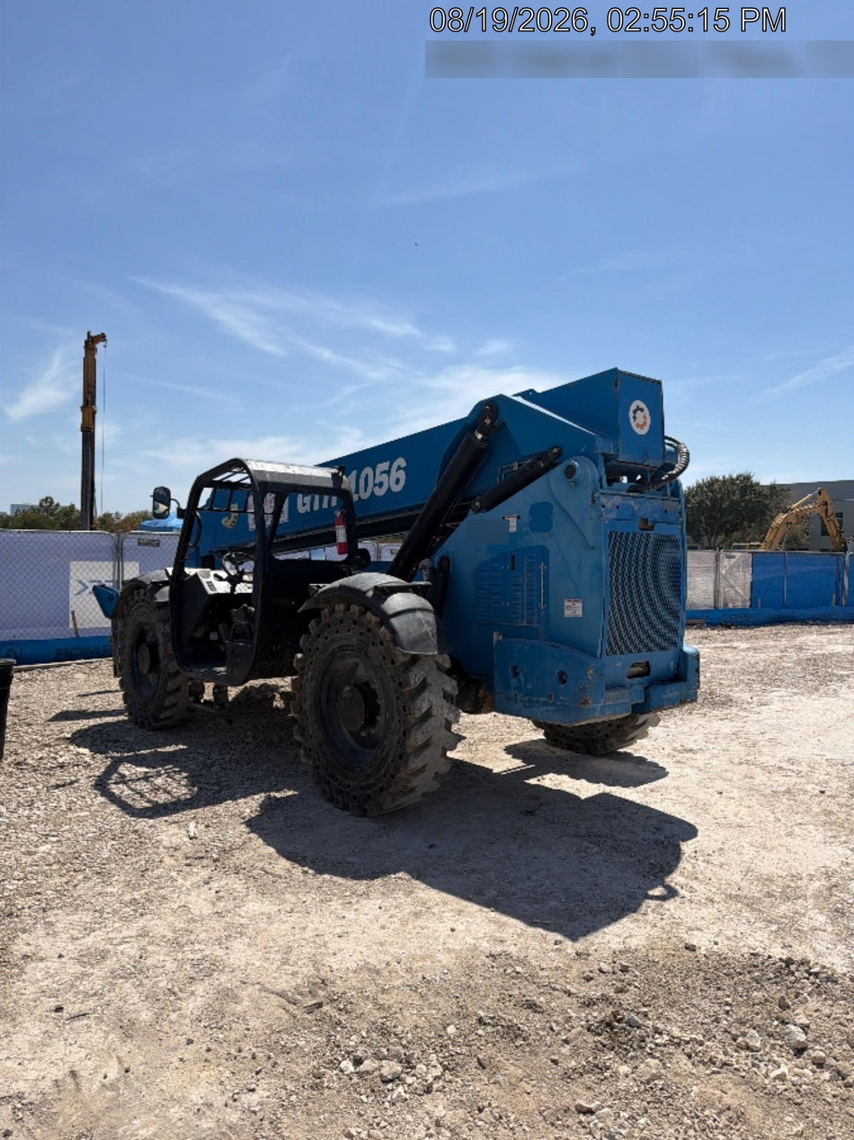 2017 GENIE GTH-1056