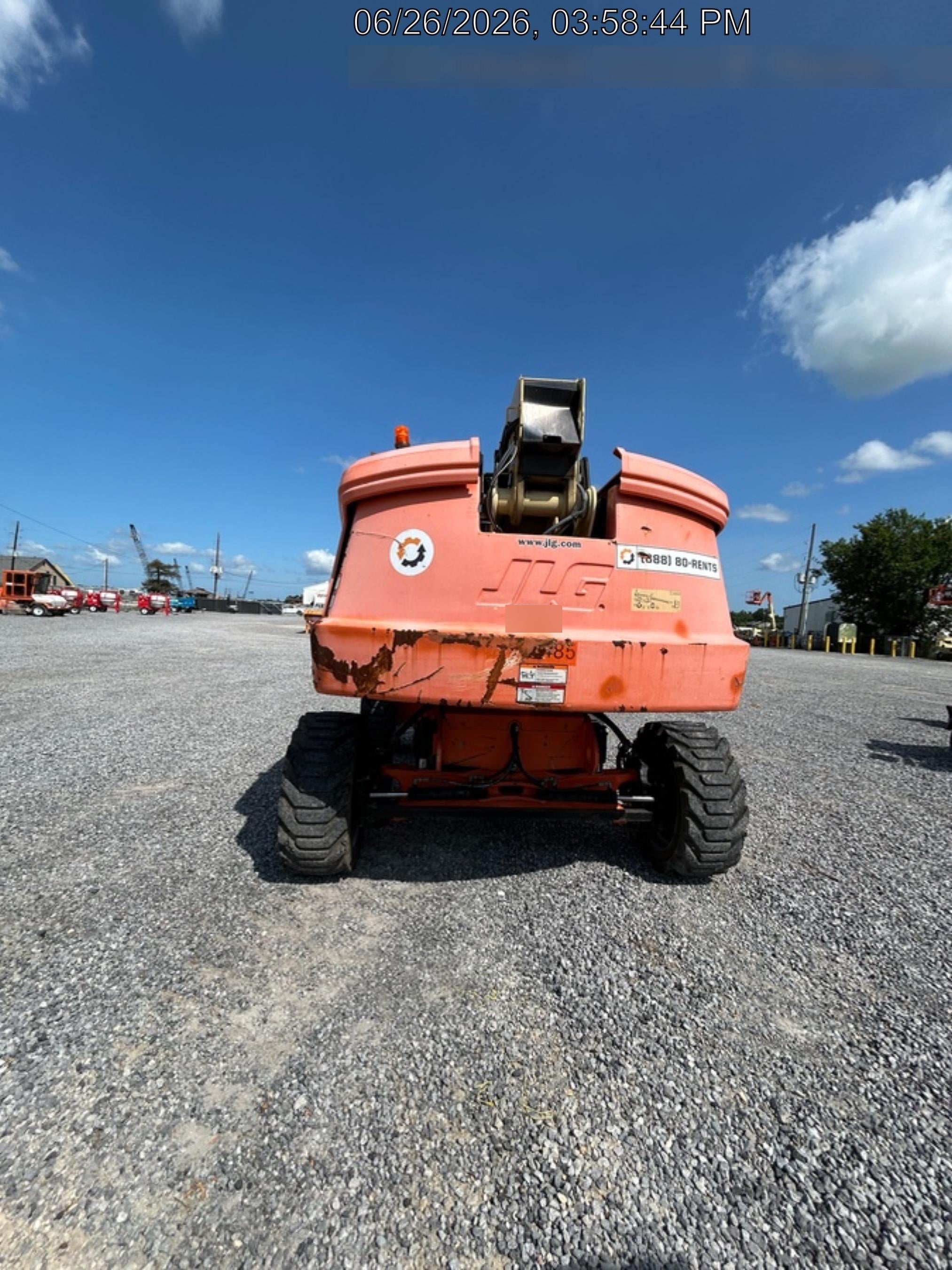 2019 JLG 660SJ