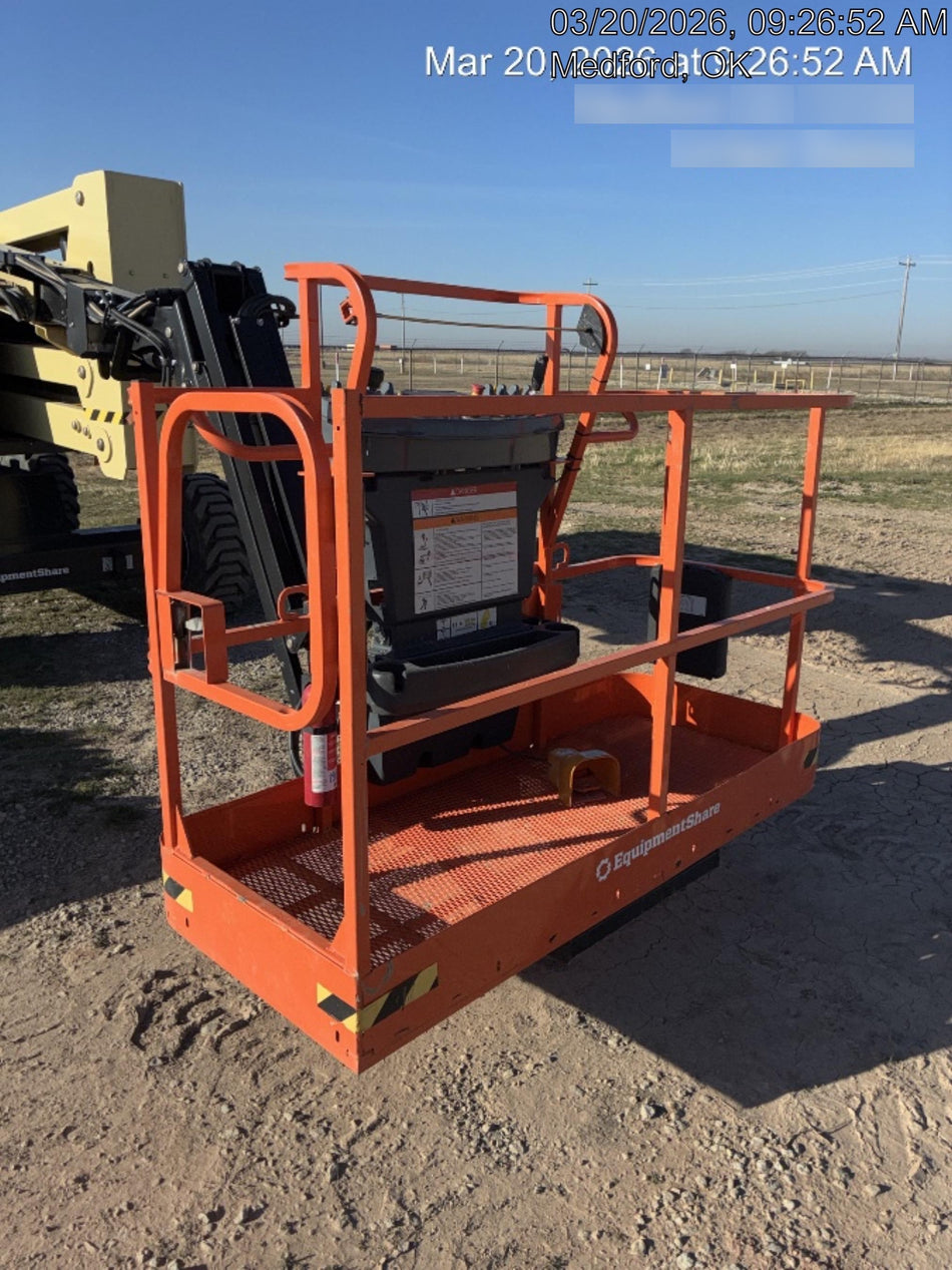 2024 JLG 450AJ