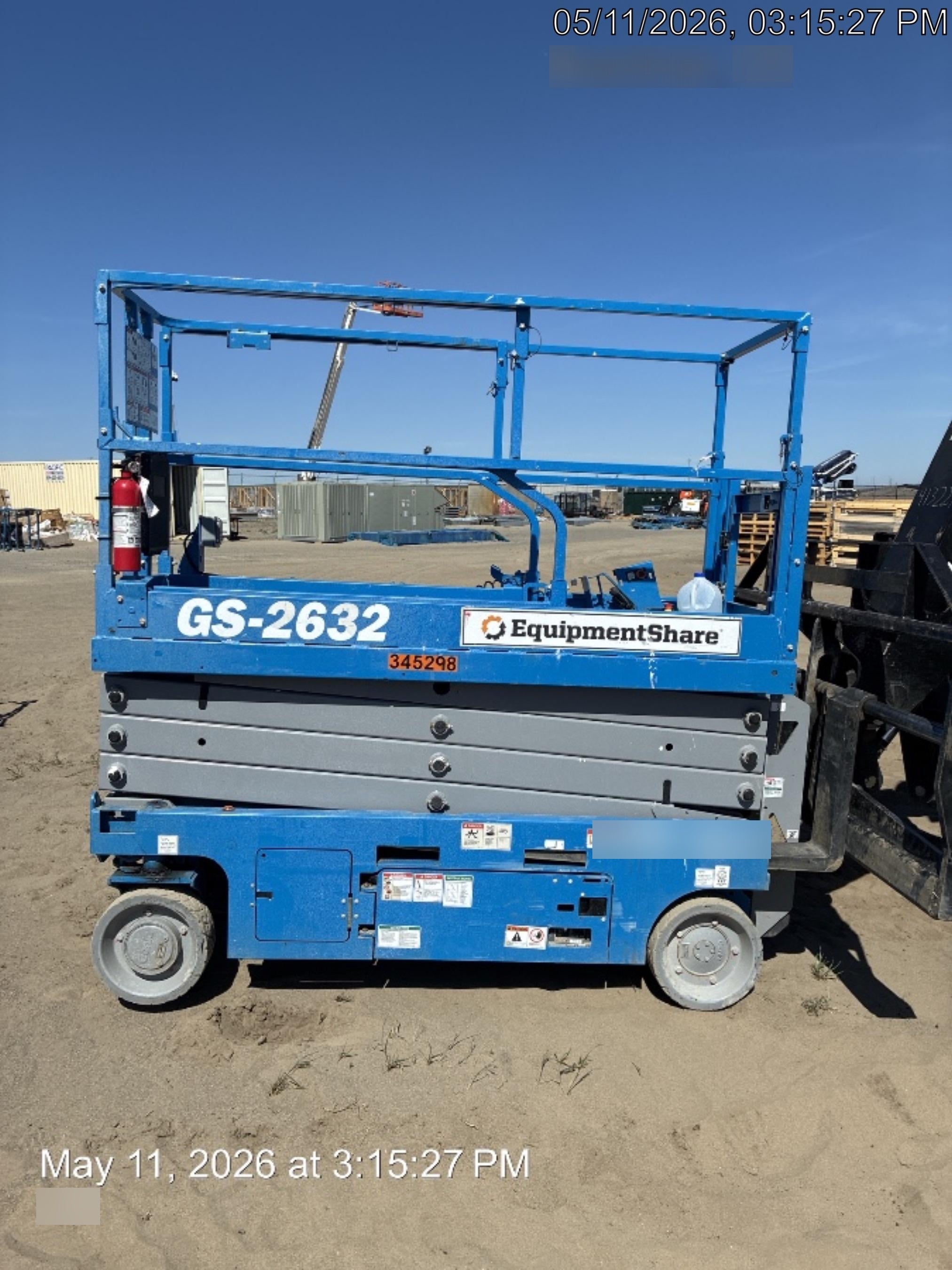 2023 GENIE GS-2632
