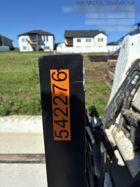 2025 ARROW MATERIAL HANDLING 24" Pallet Fork Frame