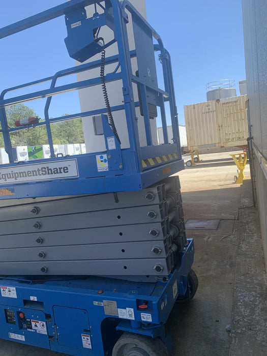 2022 GENIE GS-4046 E Drive