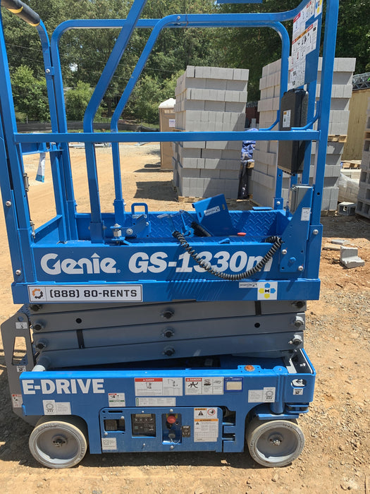 2021 GENIE GS-1330m