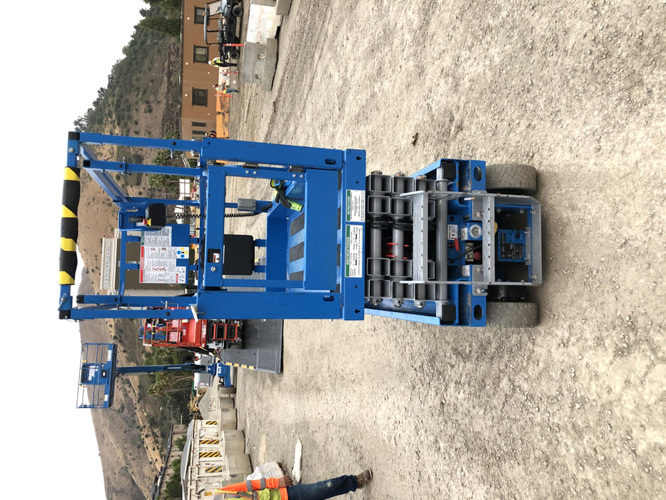 2020 Genie GS-1930 Solid Non Marking Tires, Beacon, Folding rails with half height swing gate, 800W Inverter