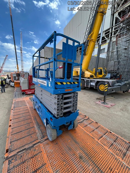 2022 GENIE GS-3232