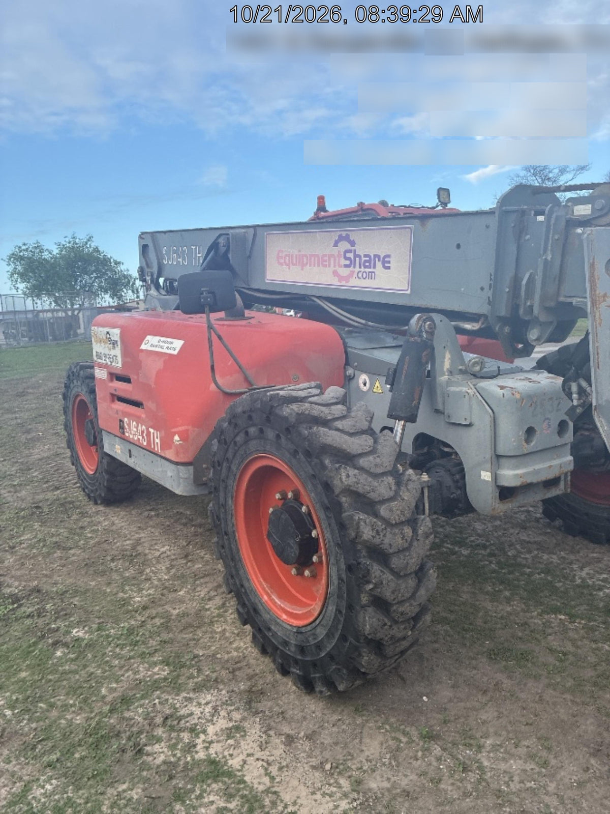 2016 Skyjack SJ643 TH 60" Carriage, Solid Tires