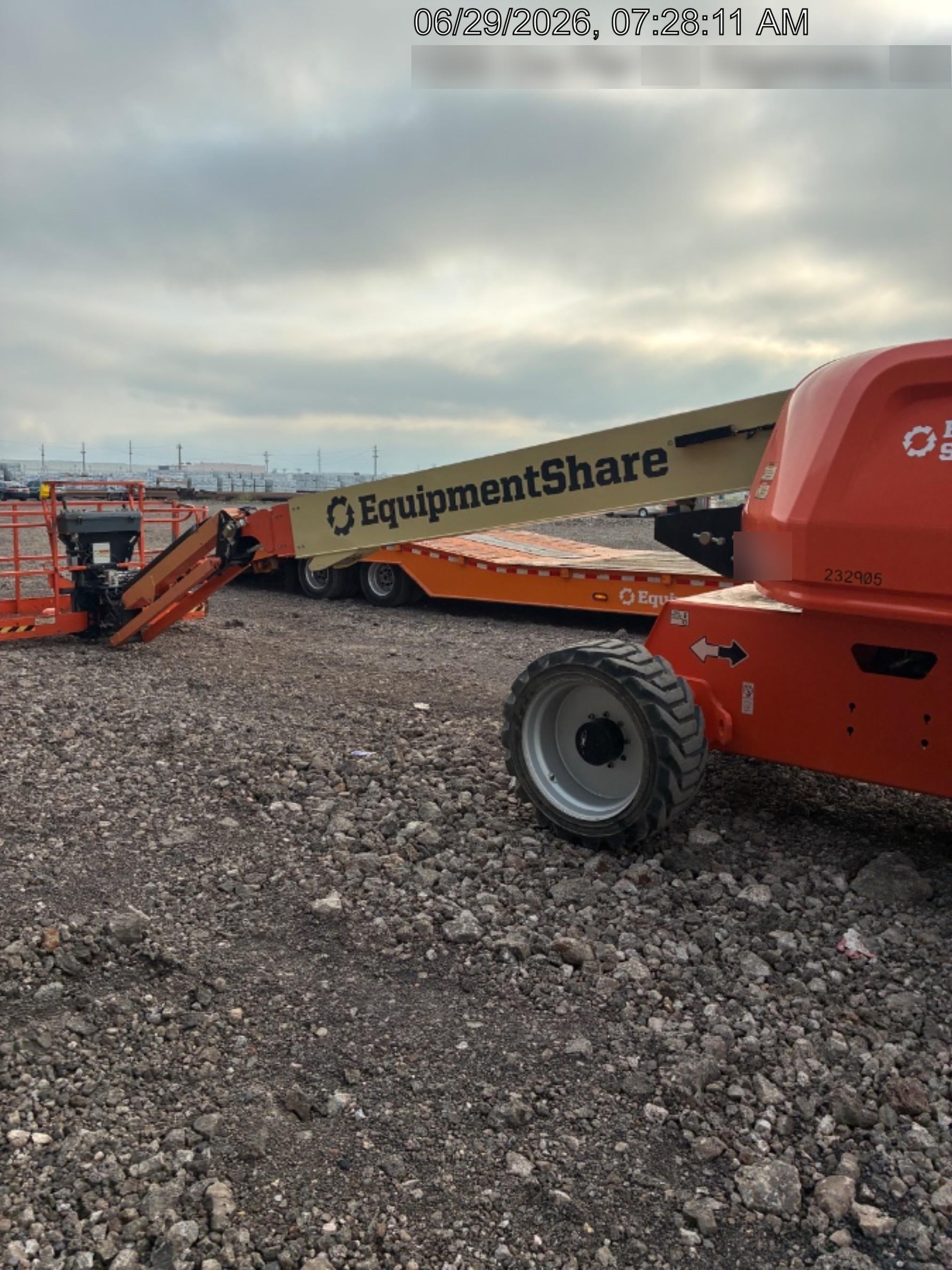 2022 JLG 660SJ