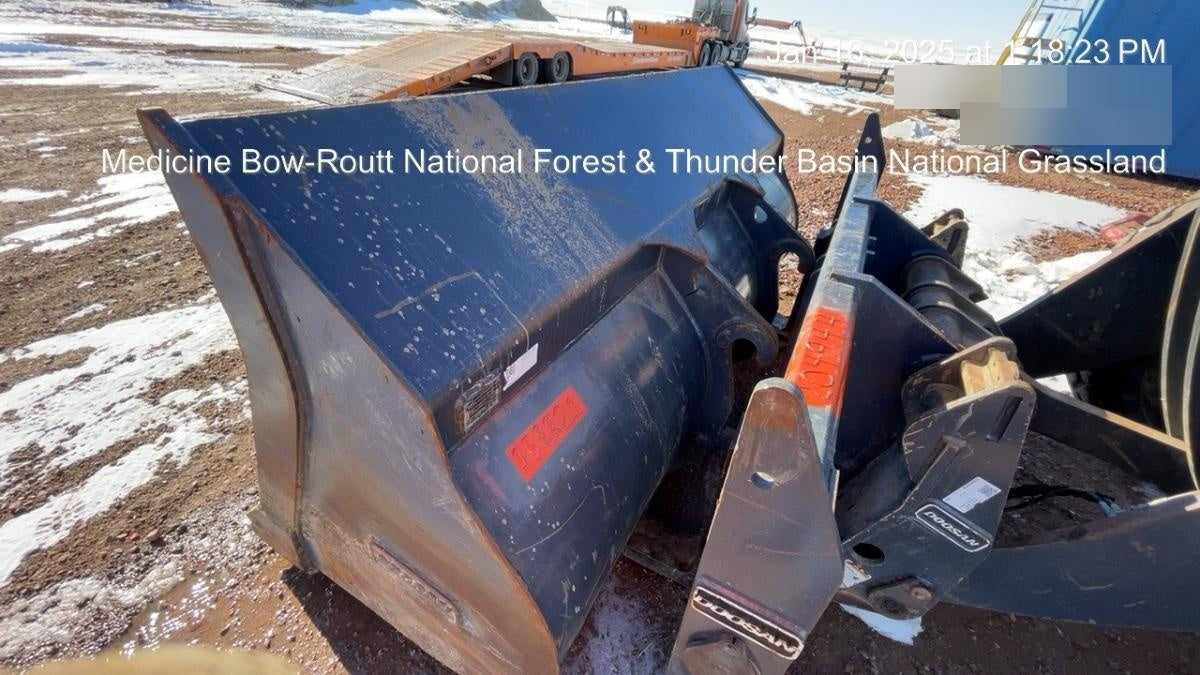 2021 DOOSAN Grapple Bucket - 108"