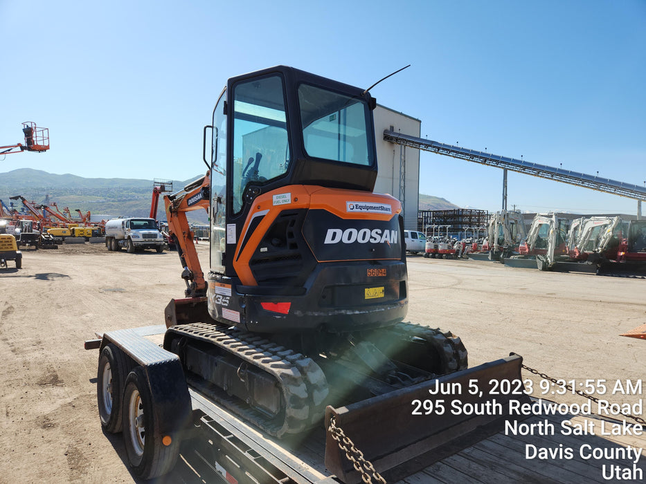 2020 TAG MANUFACTURING 30" Bucket - Tag