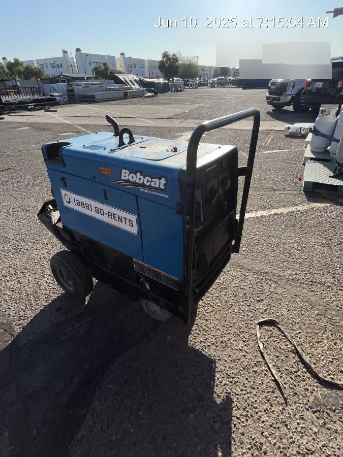 2019 Miller Electric BOBCAT 250 Standard w/Running Gear, Bracket, Hose