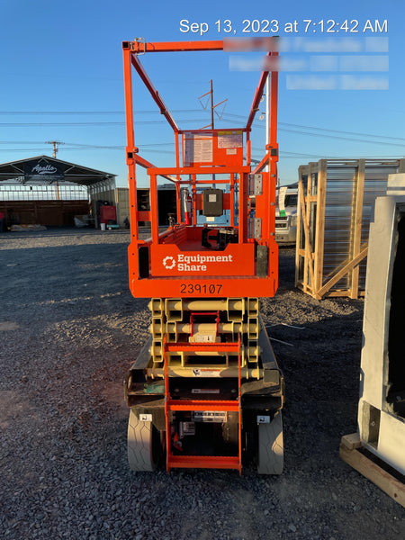 2022 JLG ES2632