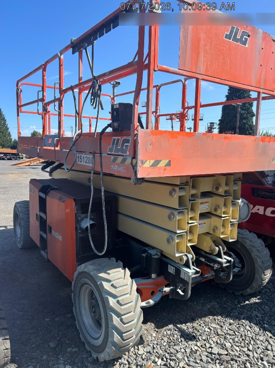 2021 JLG 430LRT