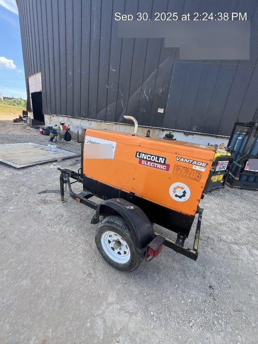 2021 Lincoln Electric Vantage 322 Vantage 322 Ready Pak 3 w/ Decals, ORANGE (includes trailer, cable rack, fender light kit) NO Telematics