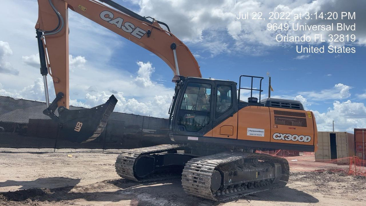 2021 CASE CX300D
