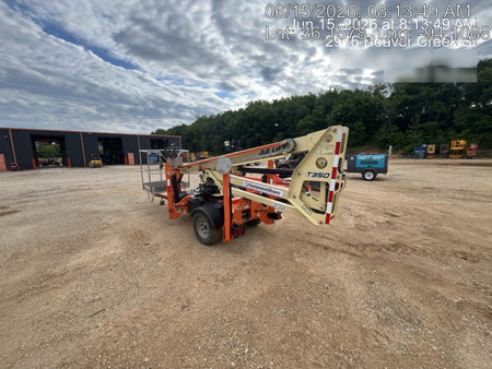 2022 JLG T350