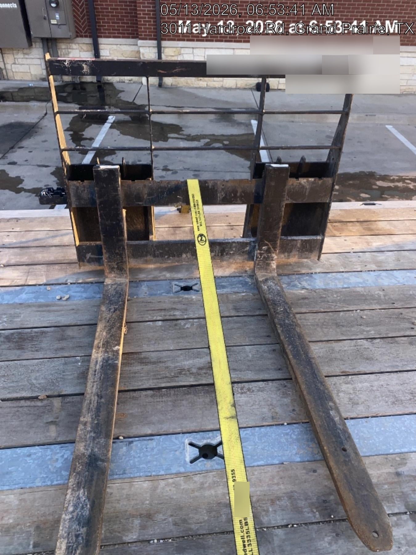 2025 ARROW MATERIAL HANDLING 48" Pallet Forks - Arrow