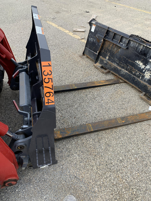 2021 PALADIN 48" Pallet Forks - Paladin