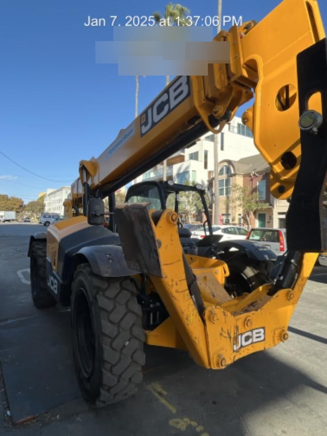 2023 JCB 510-56