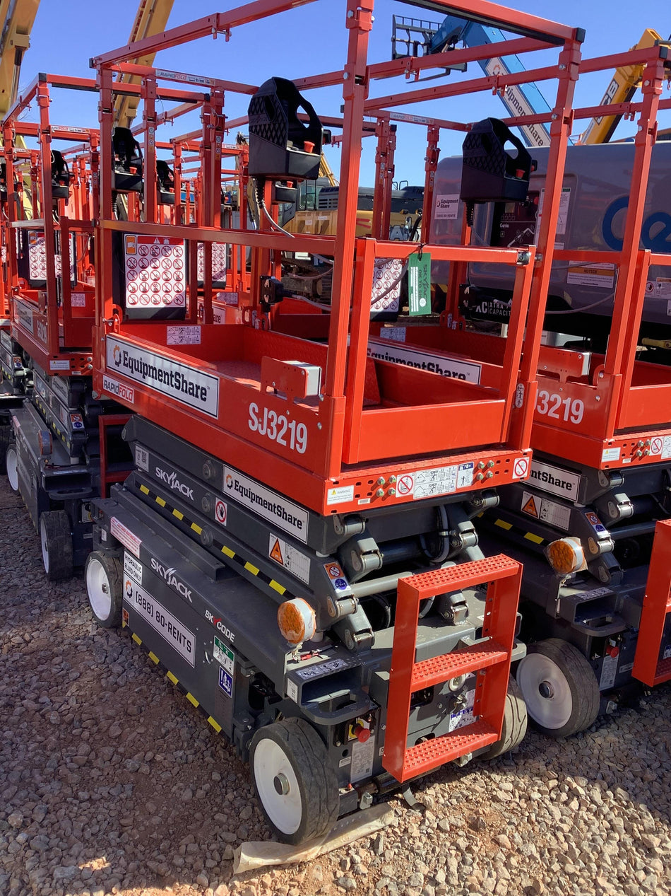 2021 SKYJACK SJ3219