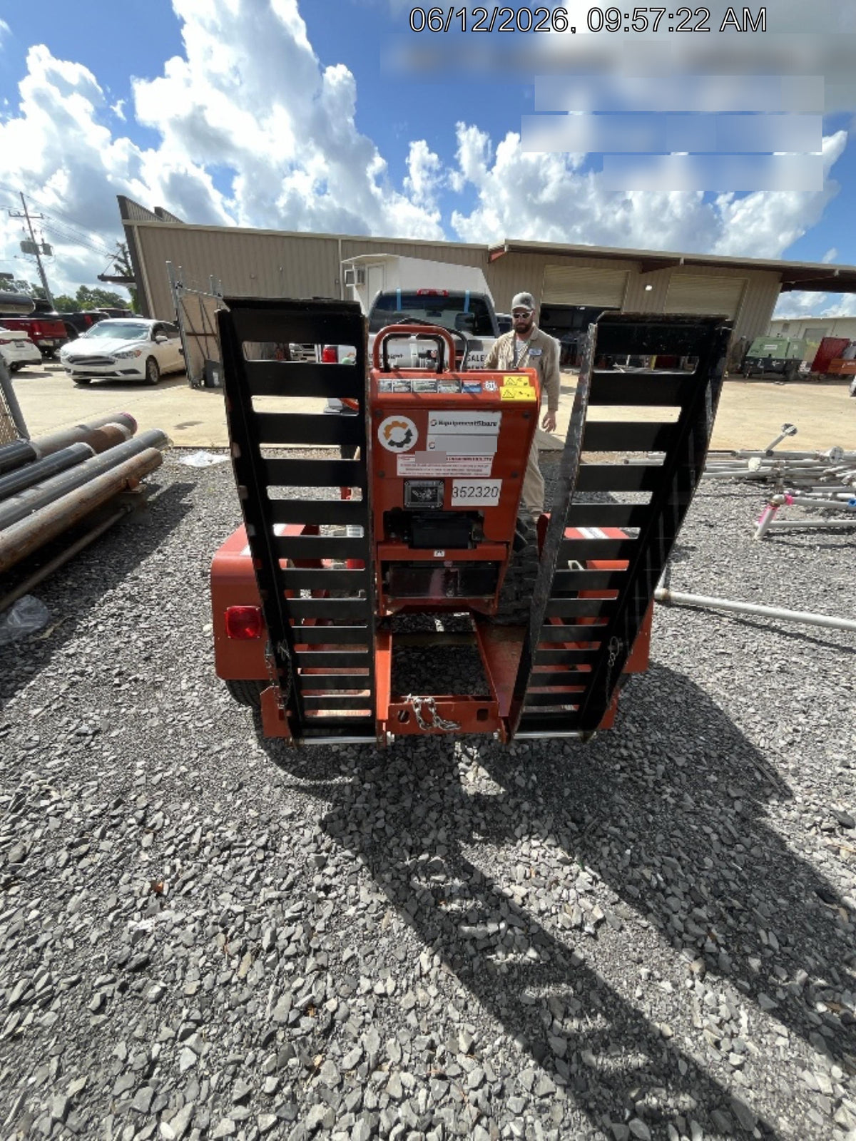 2023 DITCH WITCH C24XA