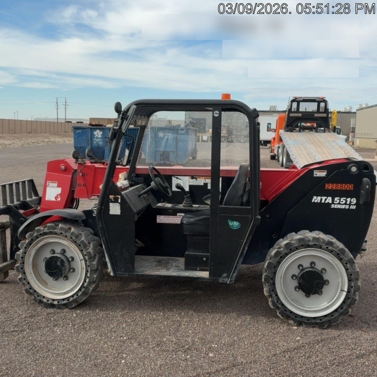 2022 MANITOU MTA5519