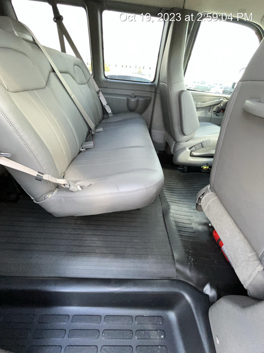 2023 CHEVROLET Express Van - Rental