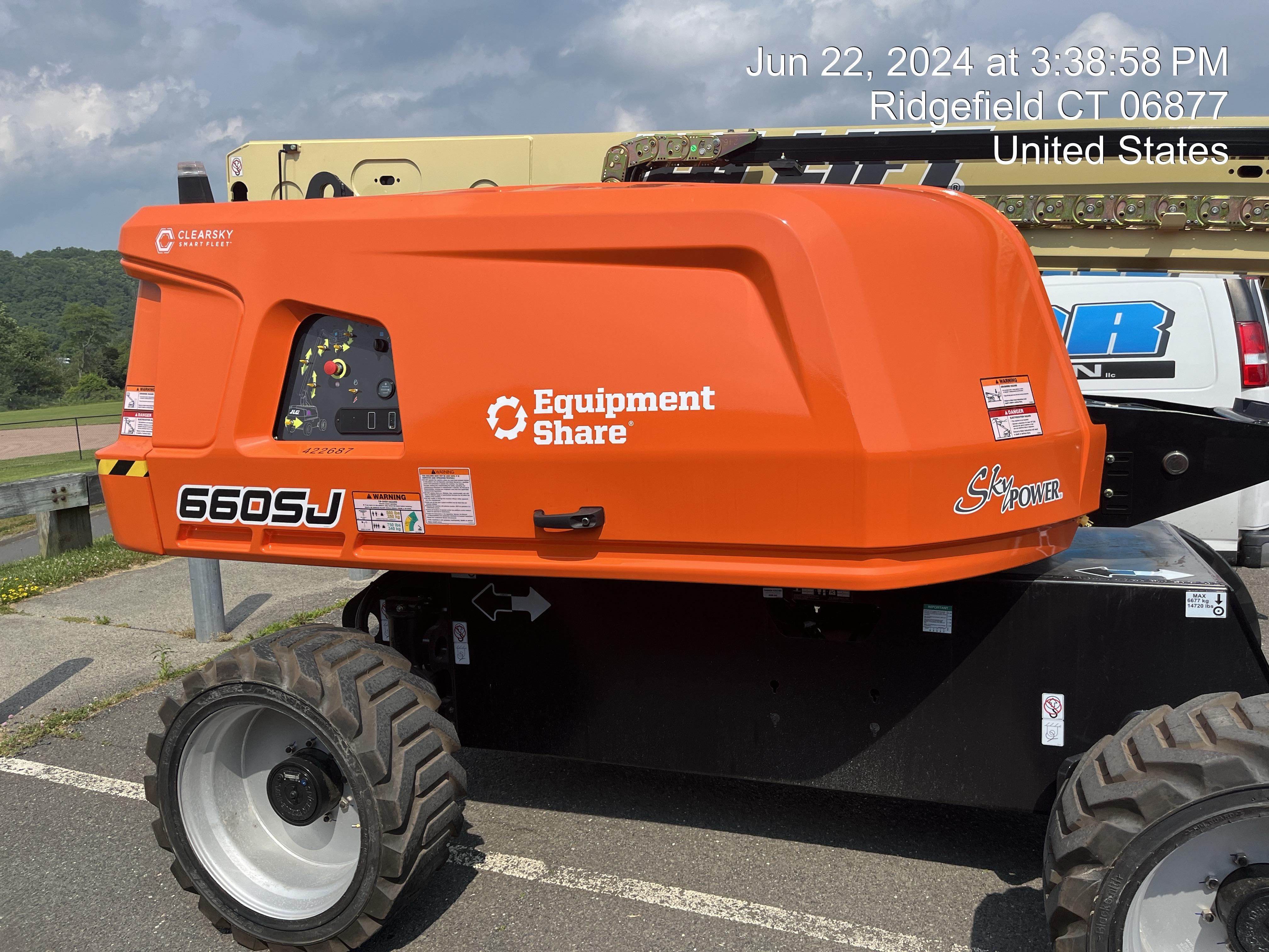 2024 JLG 660SJ