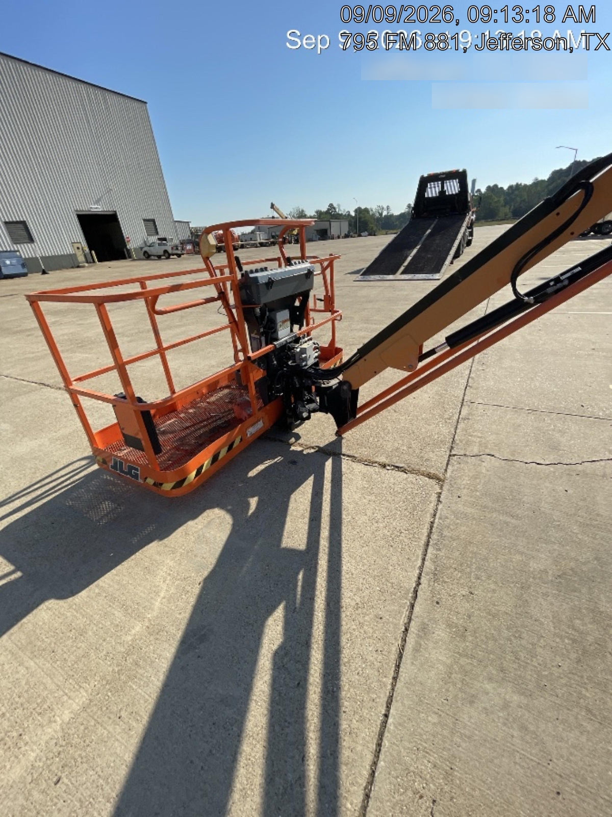2023 JLG 600AJ