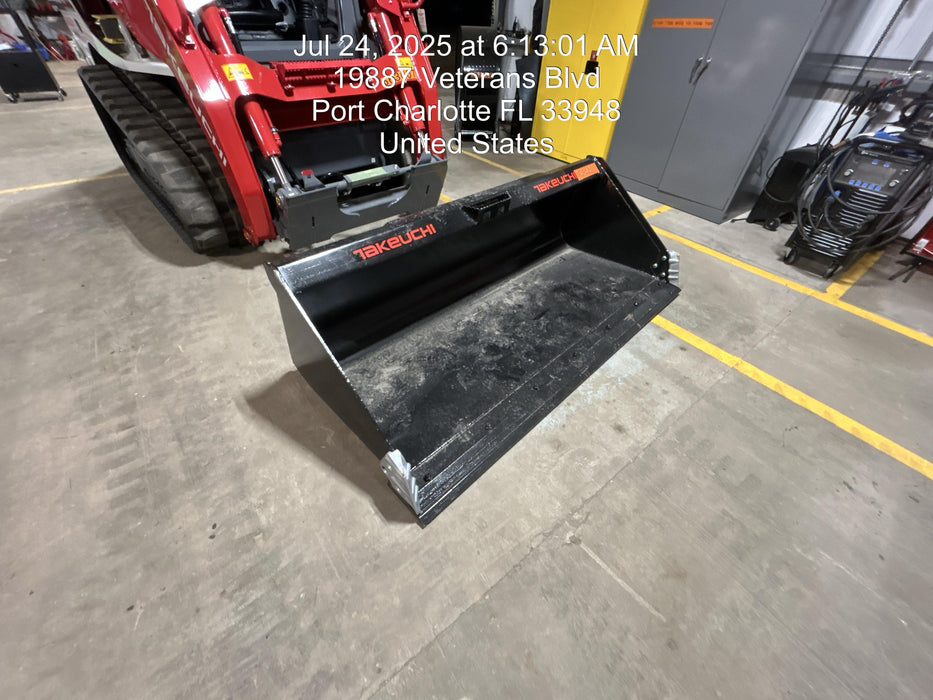 2025 TAKEUCHI 80" Smooth Bucket - Takeuchi