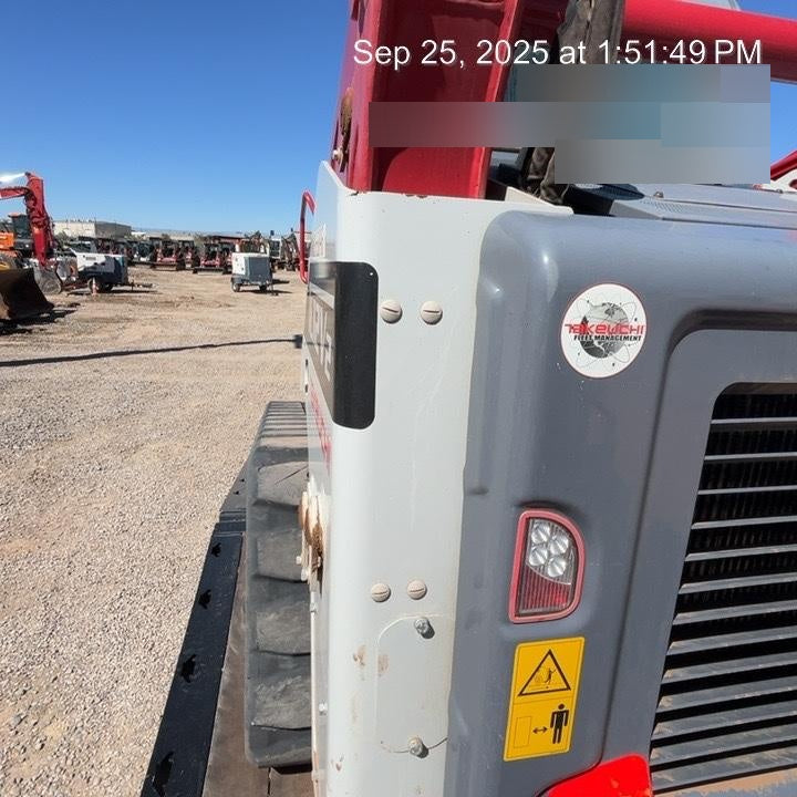 2023 TAKEUCHI TL12V2-CR