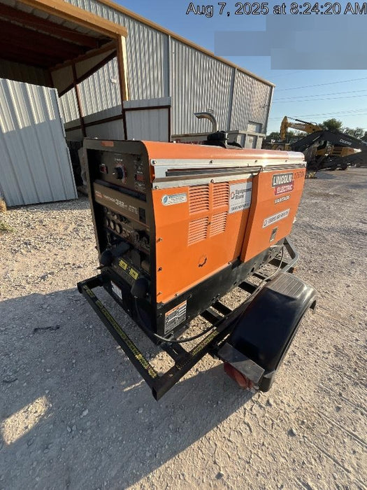 2021 Lincoln Electric Vantage 322 Vantage 322 Ready Pak 3 w/ Decals, ORANGE (includes trailer, cable rack, fender light kit) NO Telematics